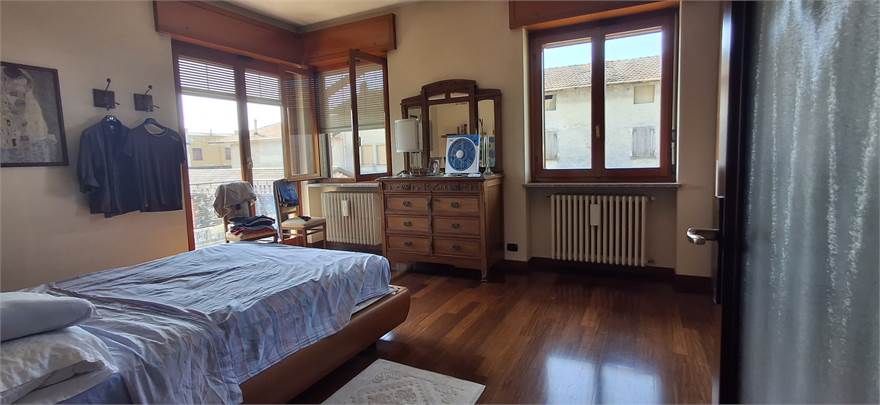 Photo 32